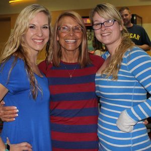 Meet your Posher, Joan